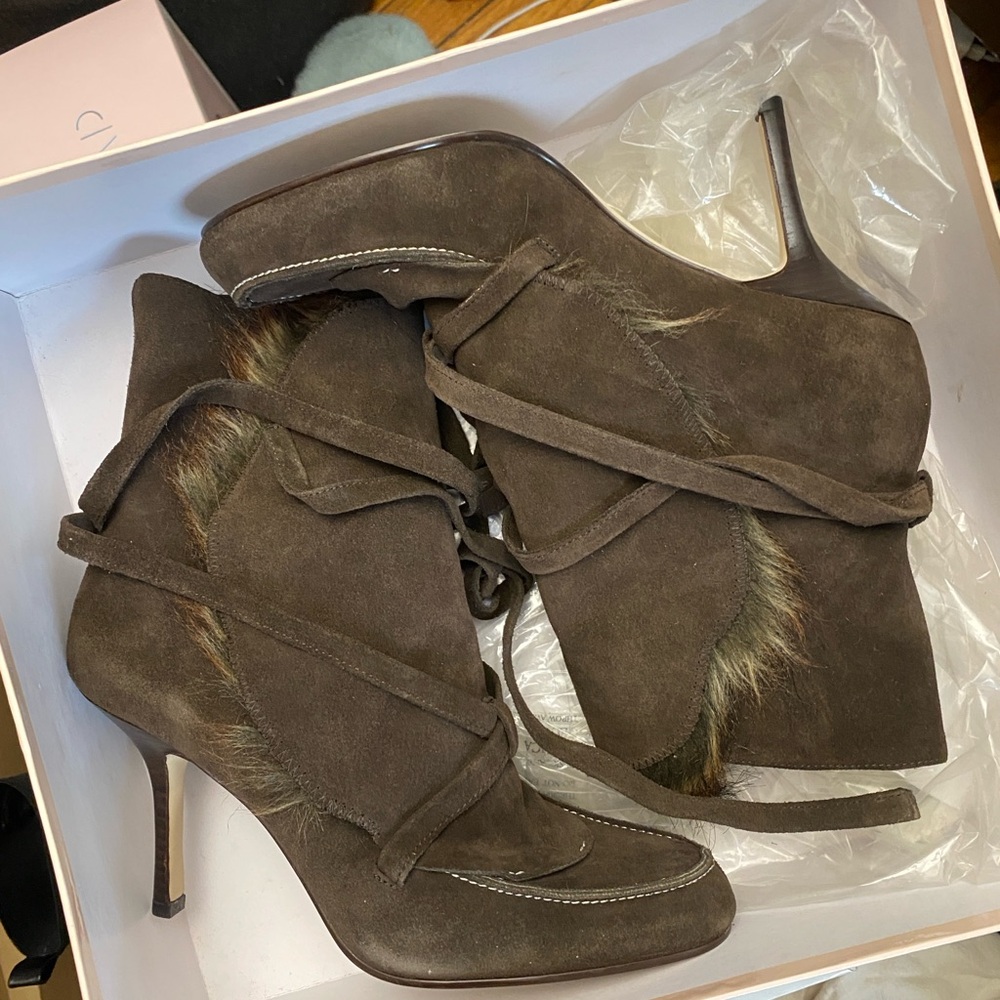 JLO by Jennifer Lopez Brown Suede Lace-Up Booties – Size 7.5M – NEW
